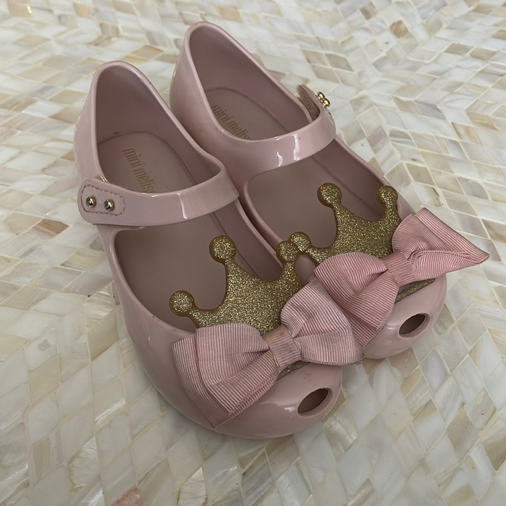 Mini Melissa toddler girl ultragirl Princess crown Mary Jane!